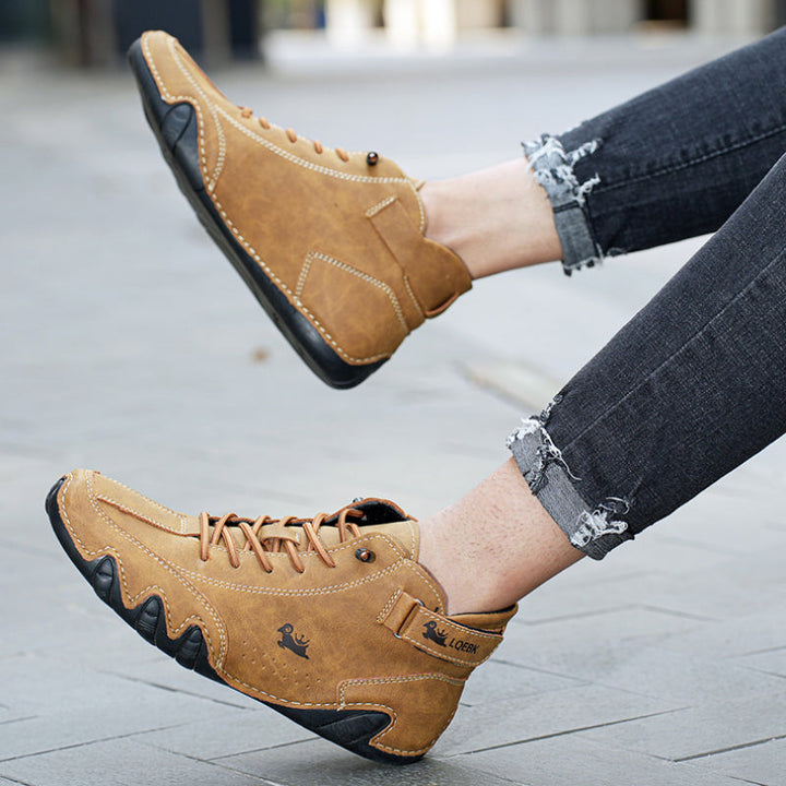 Barefoot shoes offering natural movement & superior comfort. Waterproof design for versatile outdoor footwear.