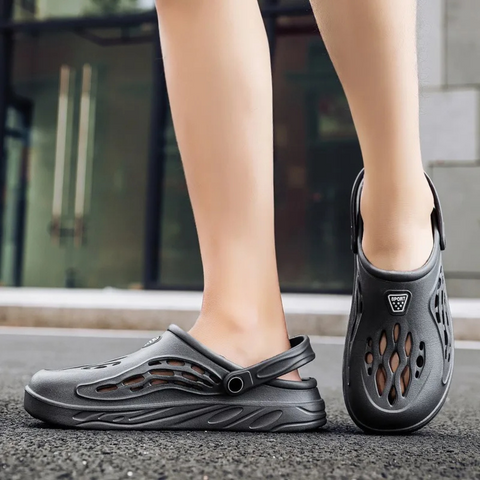 Durable new waterproof sandals, perfect for beach, pool, and everyday summer activities.