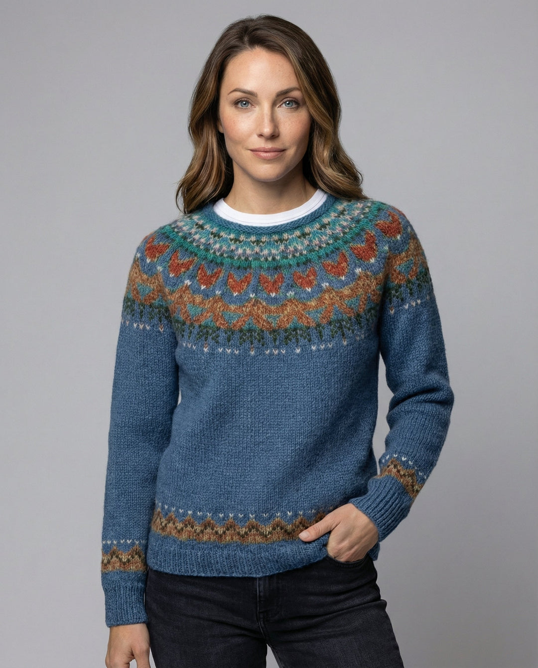 Cozy women's Icelandic sweater in a timeless vintage style