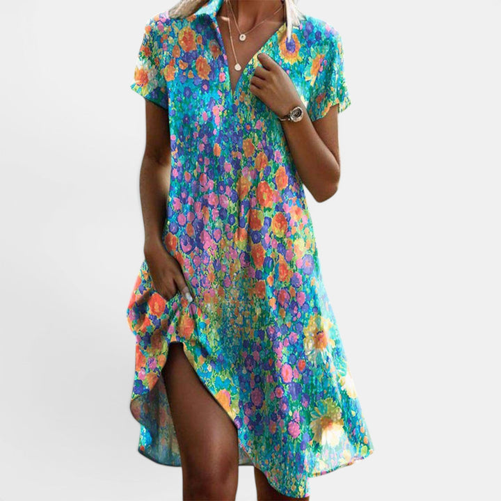 Effortless style women's flowy summer dress with adjustable straps, a comfortable and versatile casual dress.