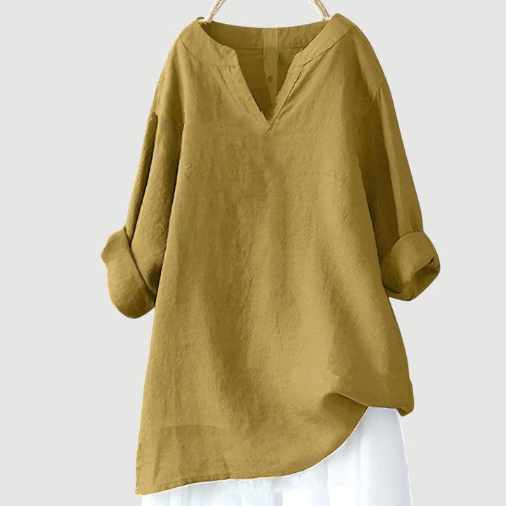 Soft, breathable women's everyday shirt with an airy, loose fit. A comfortable and stylish casual top for women.