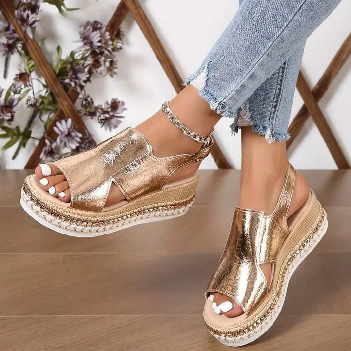 Women's Aria platform sandals, ideal for comfortable summer walking. Slip-on orthopedic design with great arch support.