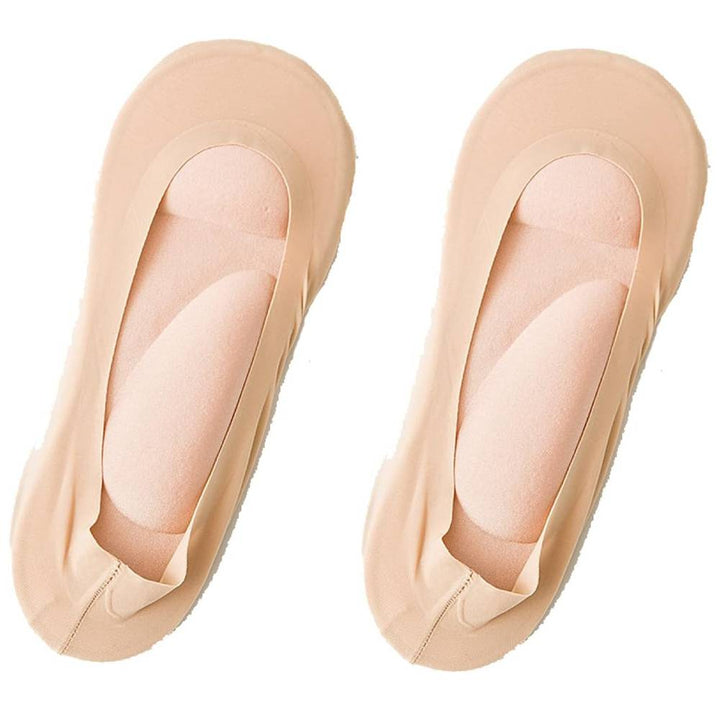 Black women's non-slip grip socks with arch support, perfect for active lifestyles, Pilates & yoga. Enhanced comfort.