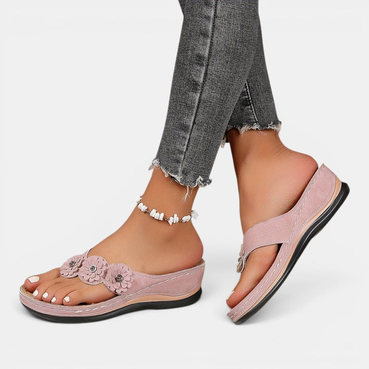 Chic Beatrice women's summer sandals. Lightweight design and comfort footwear for stylish everyday fashion.