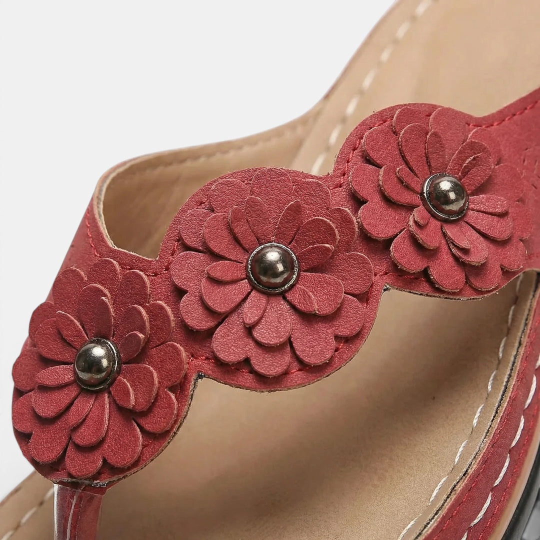 Versatile Beatrice women's walking sandals, lightweight and comfortable for summer activities & everyday fashion.