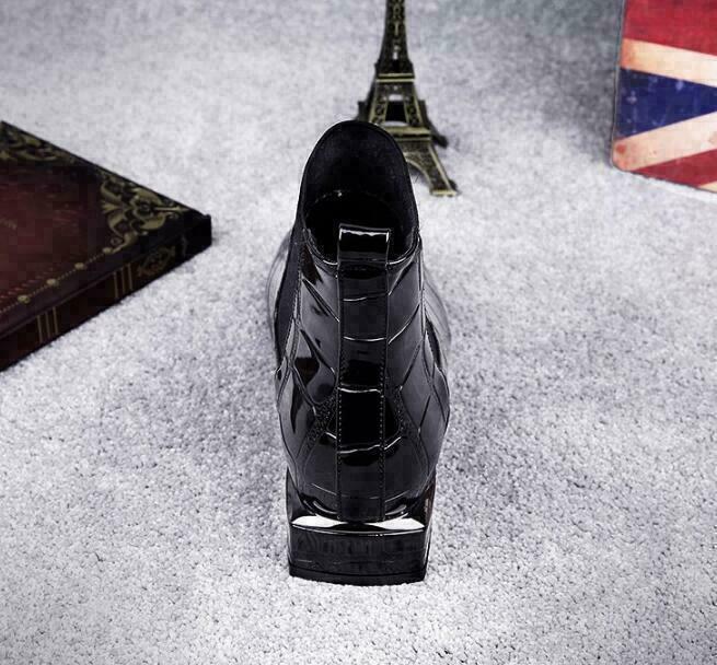 Comfortable and supportive women's footwear, ideal for daily activities