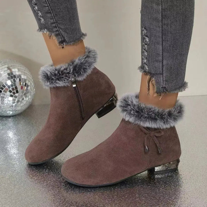 Stylish brown fur-trim flat women's ankle boots with drawstring, perfect for warm autumn & winter outfits.