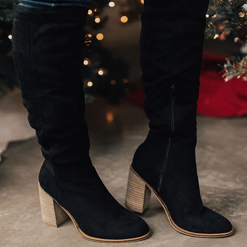 Stylish women's knee high slouch boots for casual or elegant wear, with side zipper & comfortable block heel.