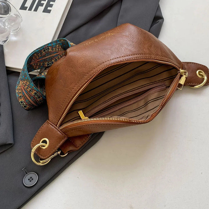 Fashionable women's leather belt bag, a trendy accessory for everyday carry, doubles as a crossbody or waist bag.