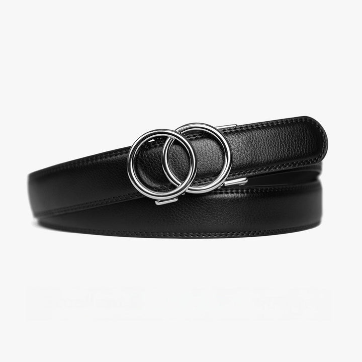 Luxury women's black leather belt featuring a ratchet buckle for a precise, adjustable, and comfortable fit.
