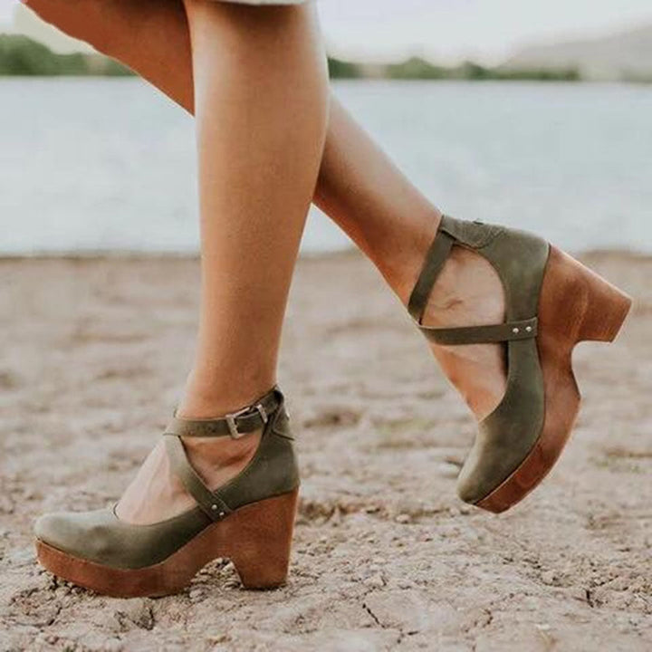 Comfortable green platform heels for women, orthopedic design with sturdy chunky heel & ankle strap.