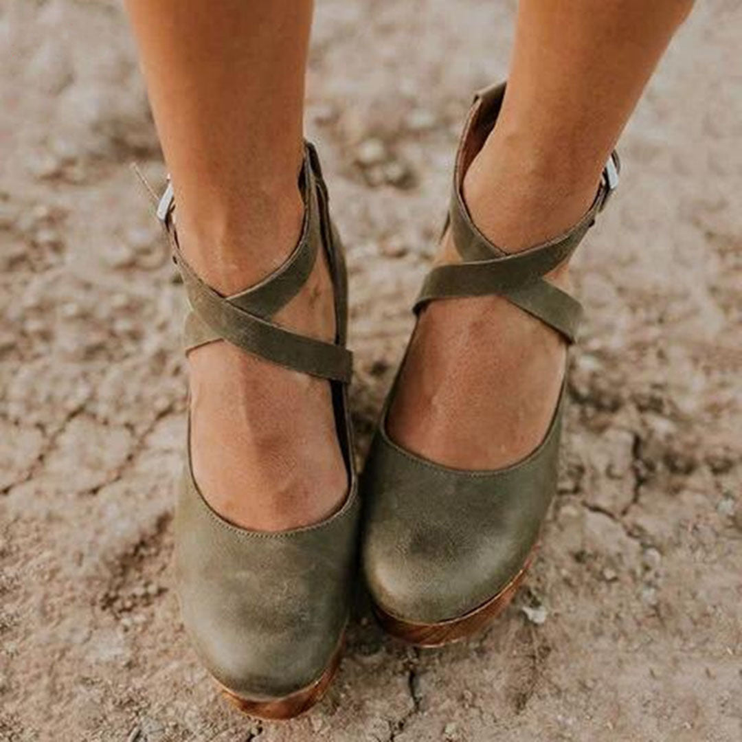 Stylish black orthopedic platform heels, perfect for all-day comfort with foot support & chunky design.