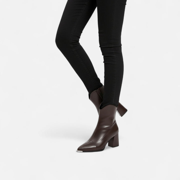 Chic women's pointed-toe Chelsea boots. A comfortable & stylish slip-on ankle boot for all seasons.