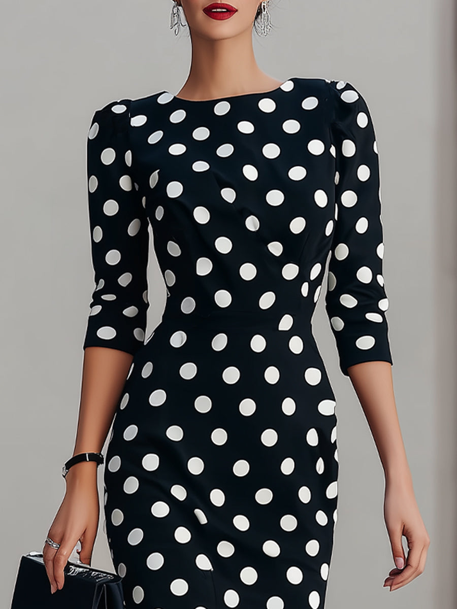 Chic women's polka dot midi cocktail dress. Halter neck, bodycon fit. A vintage-inspired choice for evenings.