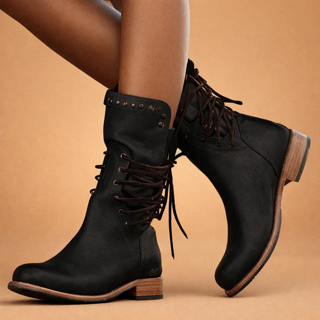 Comfortable and chic women's casual boots, perfect for everyday stylish outfits.