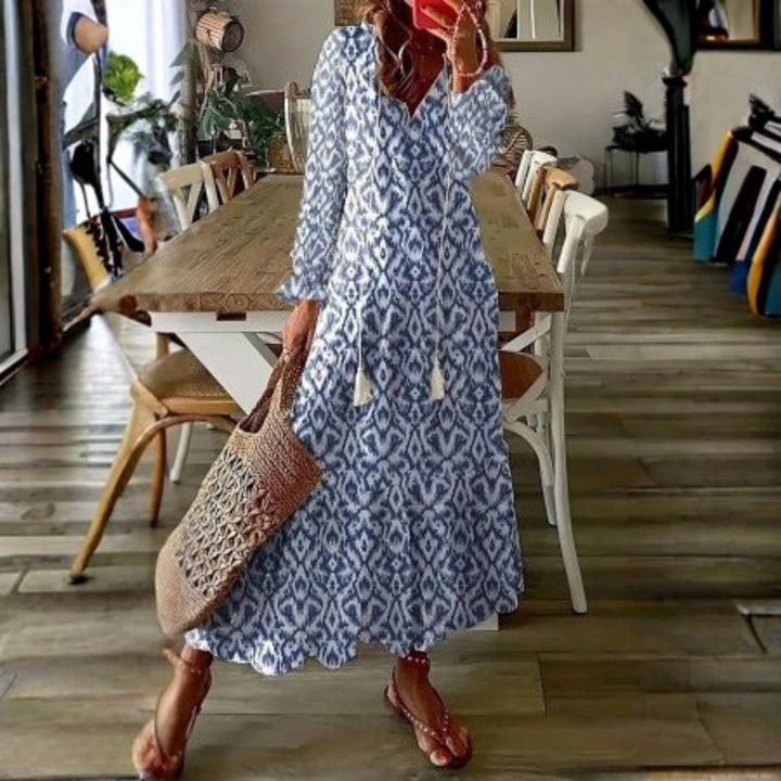 Stylish women's bohemian floral maxi dress, short sleeve design for casual summer outings. Perfect beach or vacation wear.