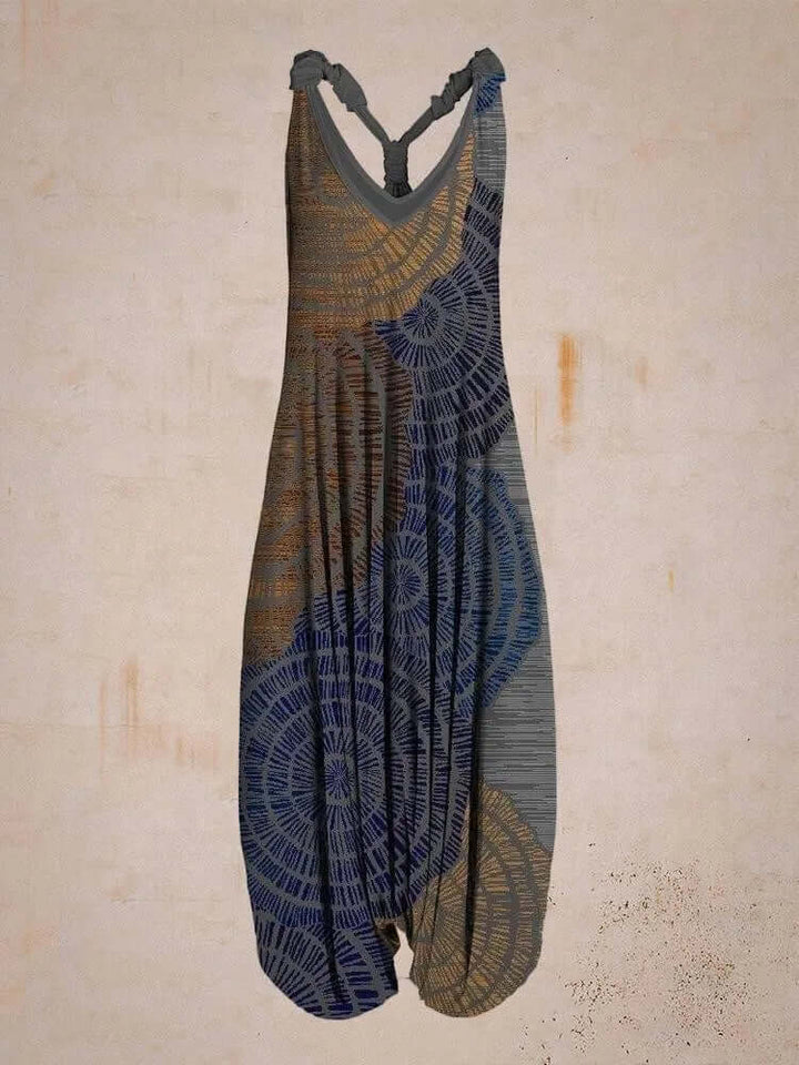Stylish bohemian women's jumpsuit with a relaxed fit, ideal for vacation.