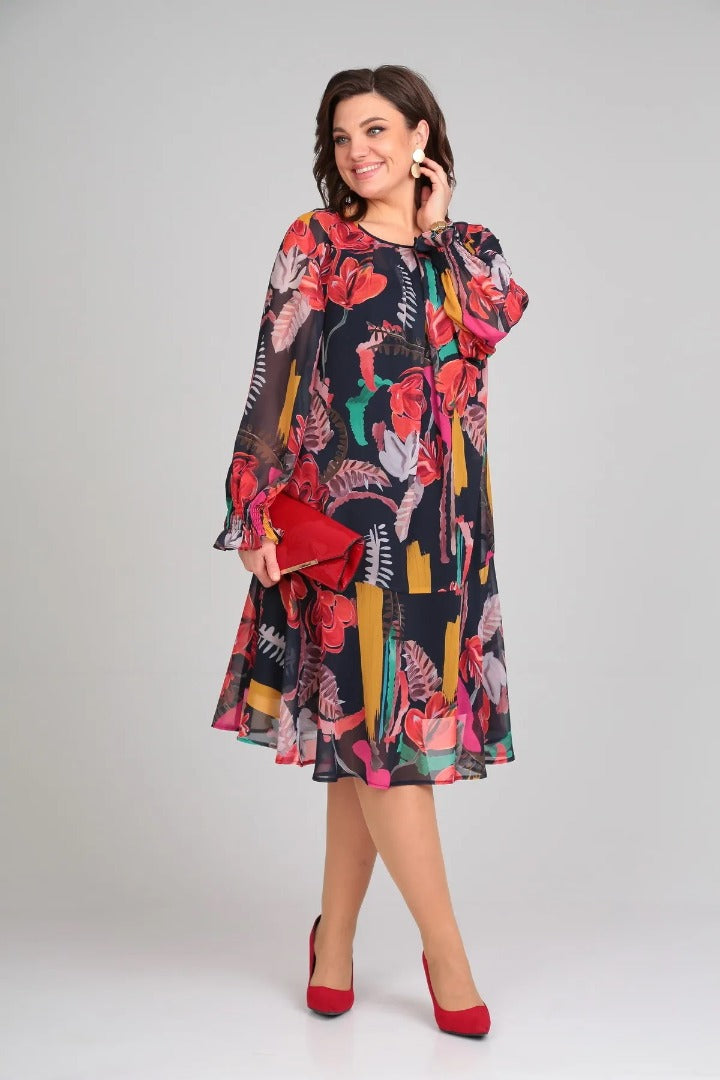 Summer fashion long-sleeve midi dress for women, featuring a bold and eye-catching floral print design.