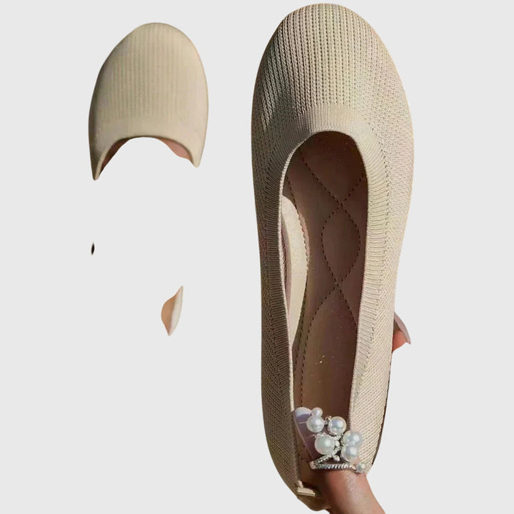 Modern breathable women's walking shoes, anti-slip, with ergonomic arch support for comfort.