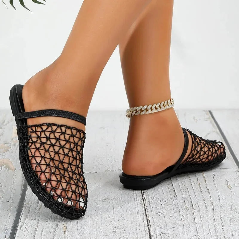 Comfortable women's flat sandals, breathable slingback design, perfect for casual summer wear.