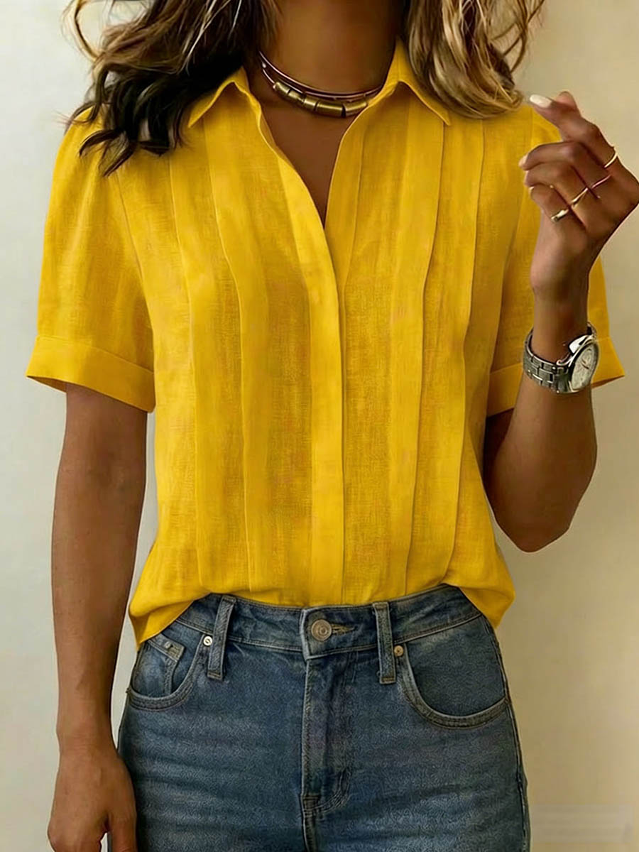 Comfortable women's breezy short-sleeve blouse. A lightweight, breathable top for casual everyday style.