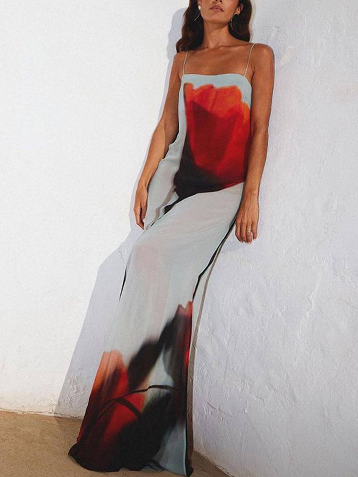 Versatile women's casual abstract print maxi sundress, perfect for day wear, beach trips, or summer events.