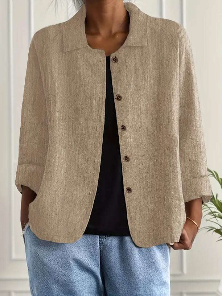 Relaxed fit women's casual jacket, button-front style, ideal for everyday spring fashion.
