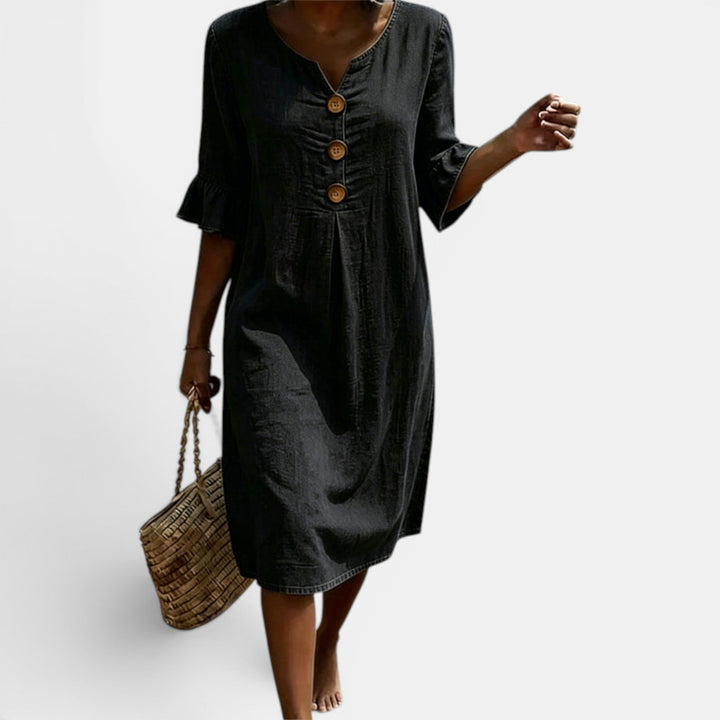 Effortless women's casual midi dress, button front, relaxed fit. Comfortable & versatile for daily summer fashion.