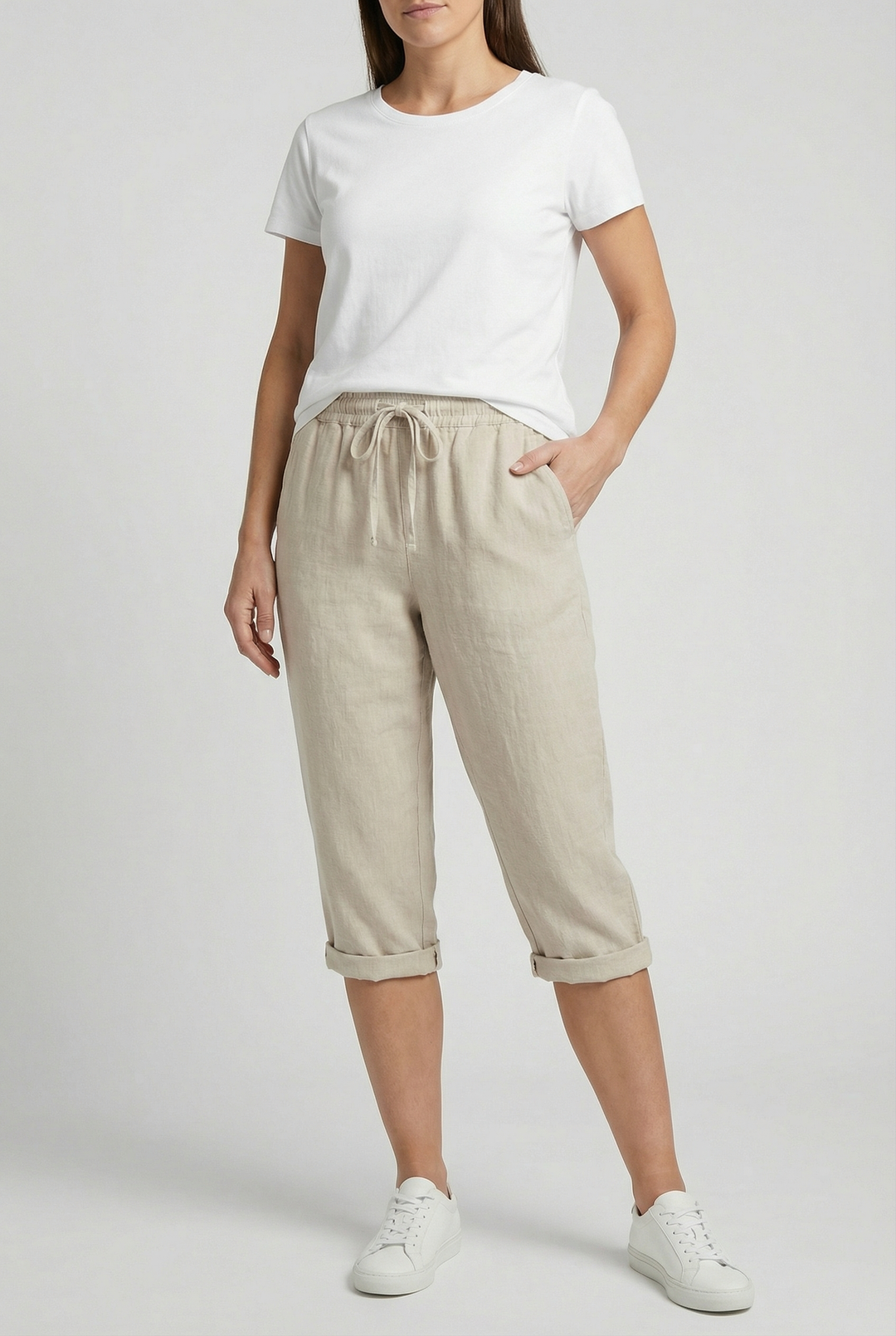 Women's casual comfort shorts in blue, featuring a loose fit and pockets.