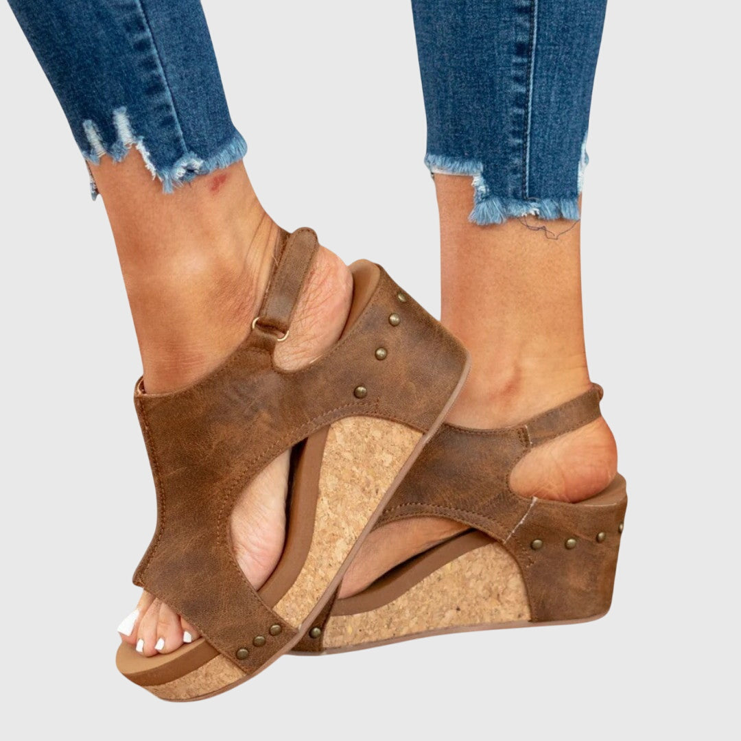Adjustable breathable women's open toe sandals, orthopedic support for stylish summer comfort.