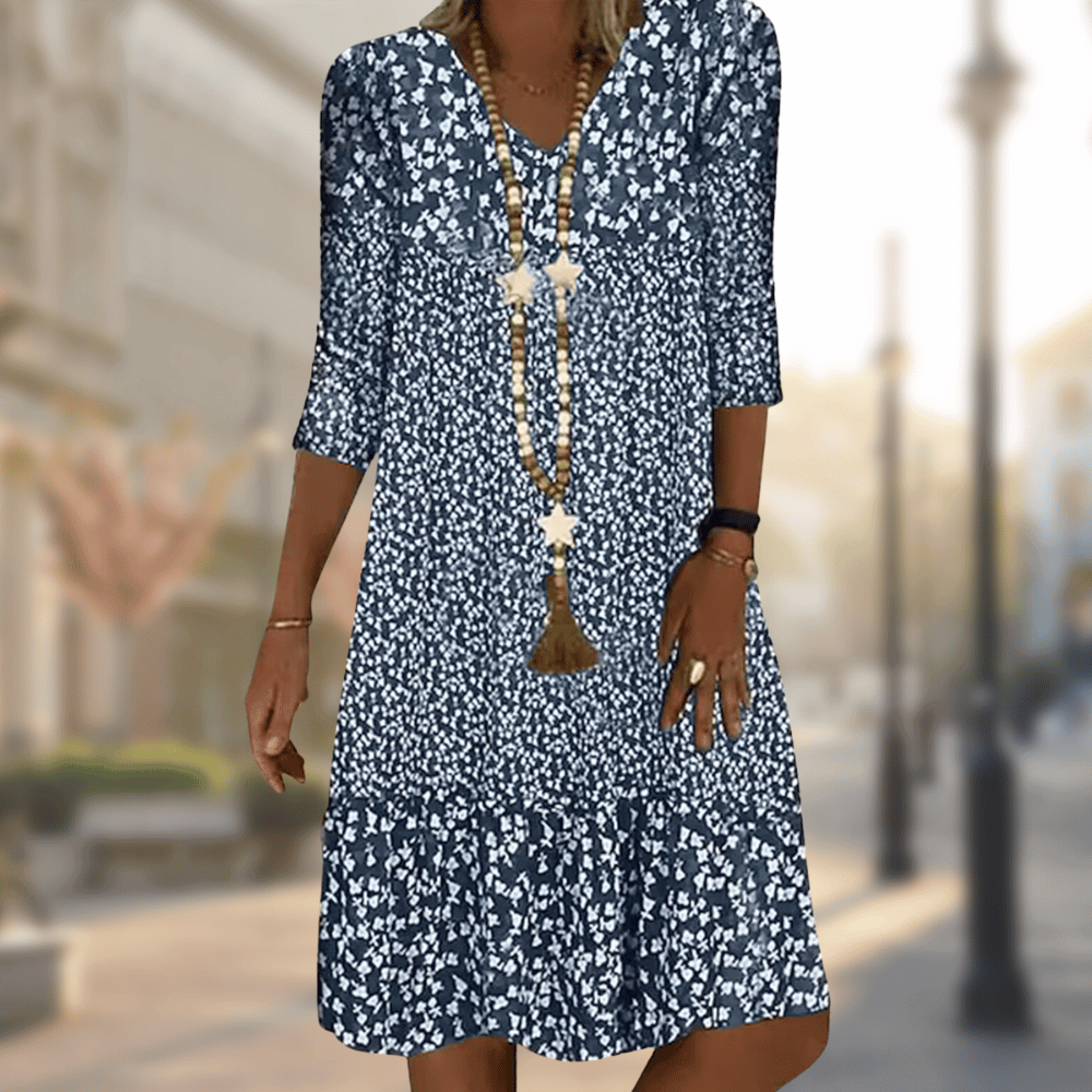 Women's casual printed dress, perfect for effortless everyday wear and comfort. Chic spring/summer style.