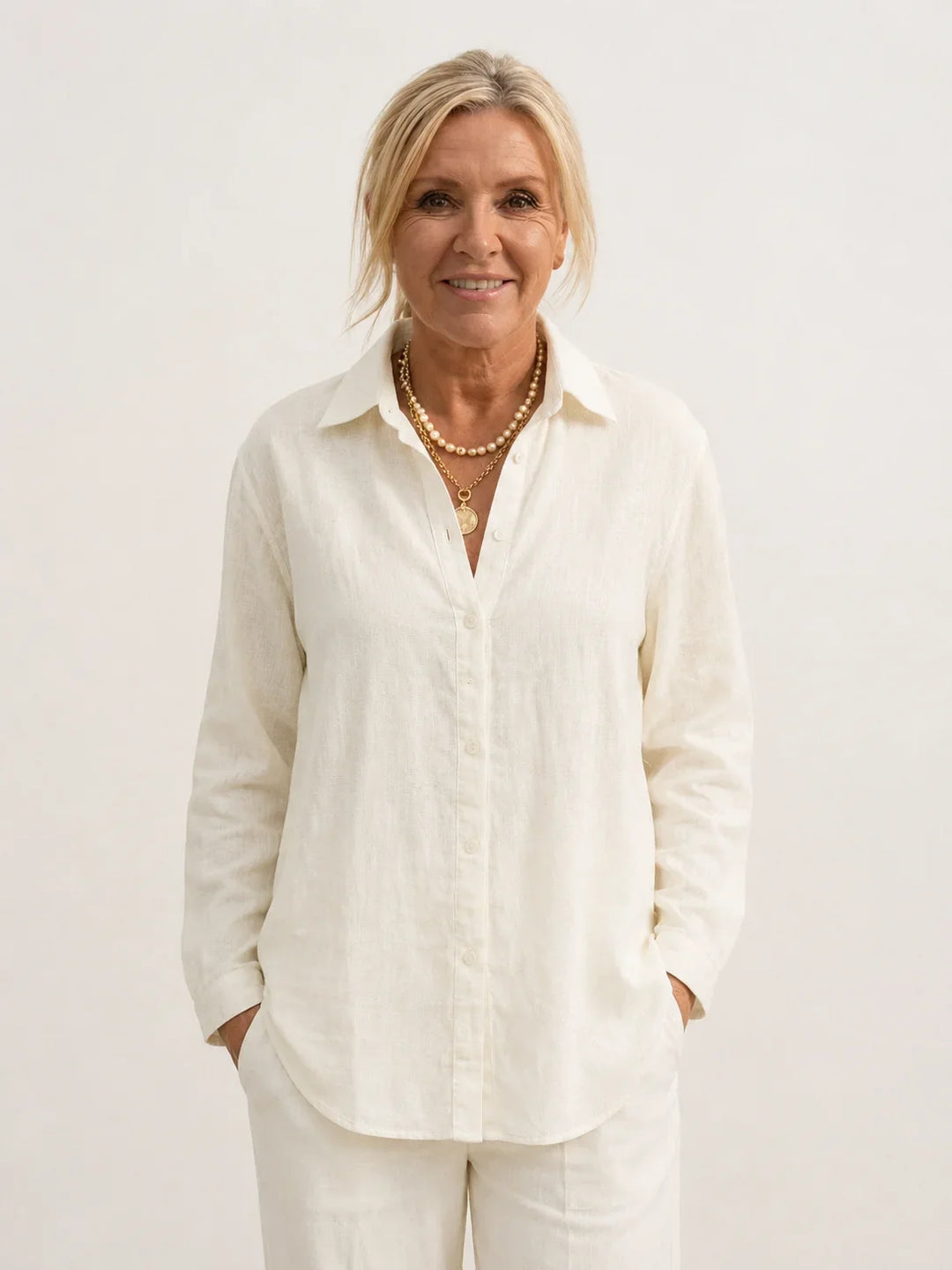 Versatile women's fashion: button-down shirt & wide-leg pants for a chic casual look.