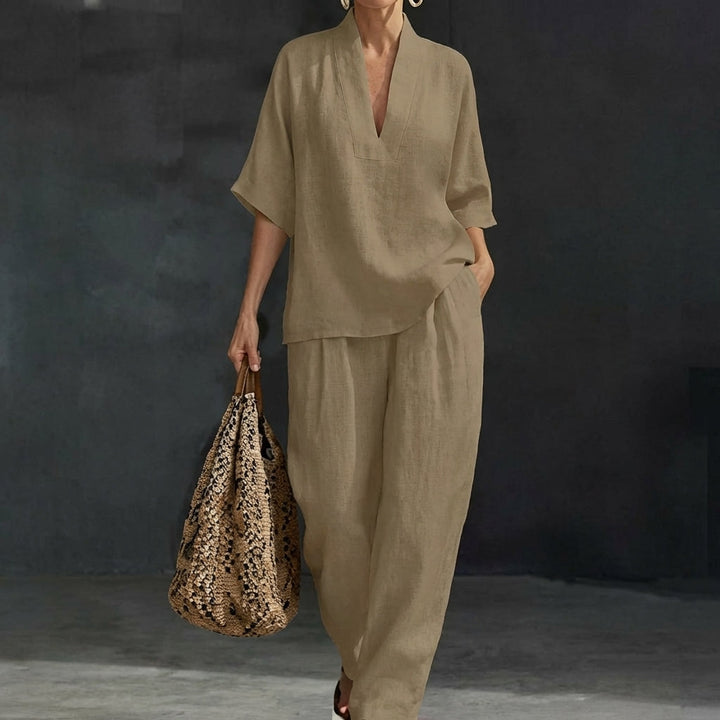 Detail of the casual top from a women's two-piece summer set, designed for comfort & modern style.