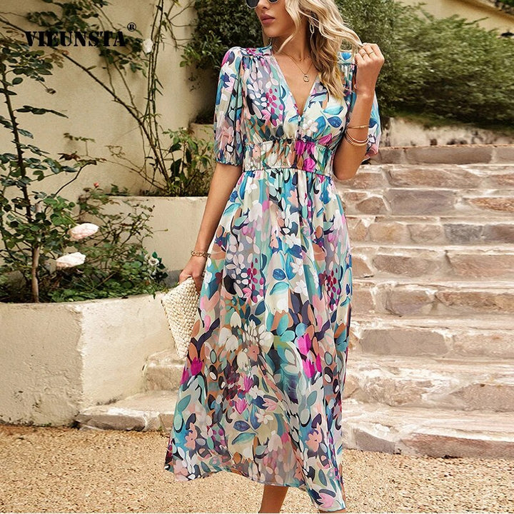 Versatile women's V-neck midi dress for casual summer wear, short sleeve and comfortable.