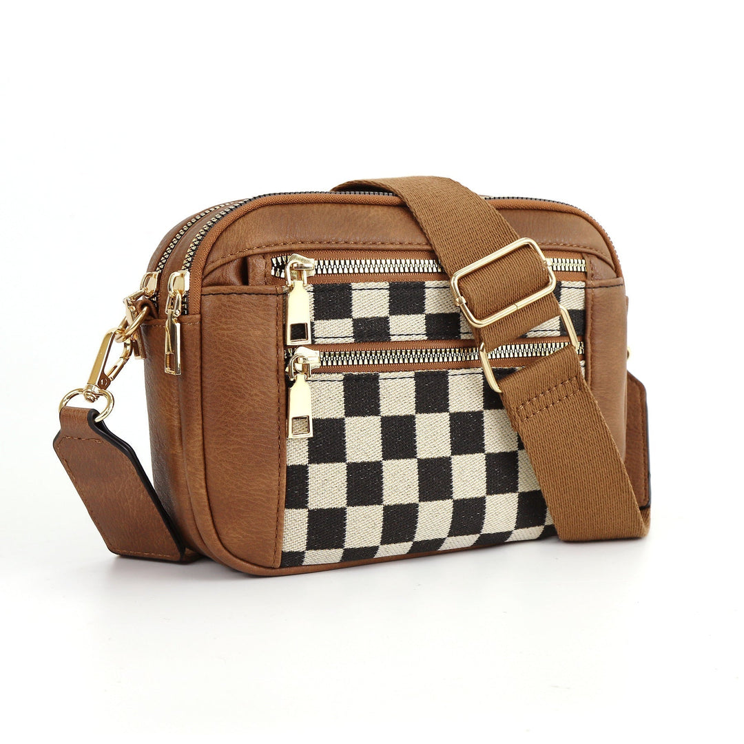 Comfortable women's crossbody bag, lightweight with an easy-to-adjust strap.