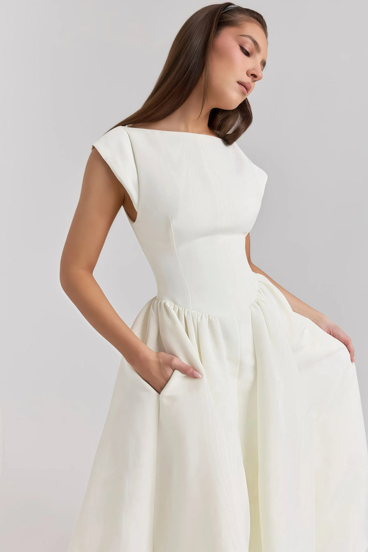 Sophisticated women's midi dress with elegant ruffles & a chic backless design, ideal for events.