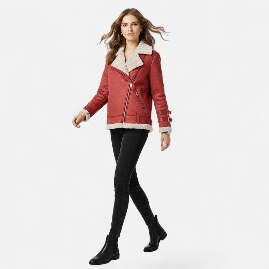 Chic women's moto winter coat, ideal for autumn style and warm winter outerwear. Elegant and fashionable.