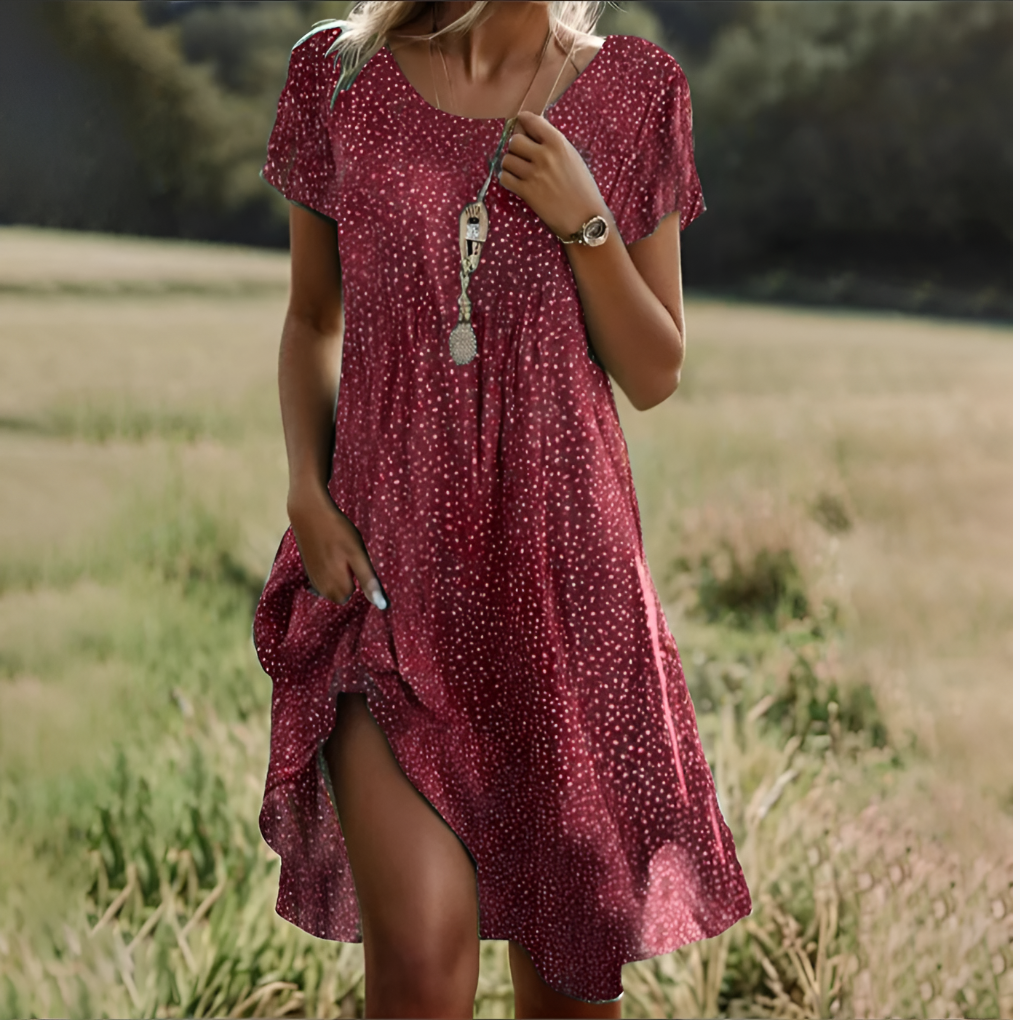 Effortless women's casual flowy summer dress, a comfortable sundress for everyday wear.