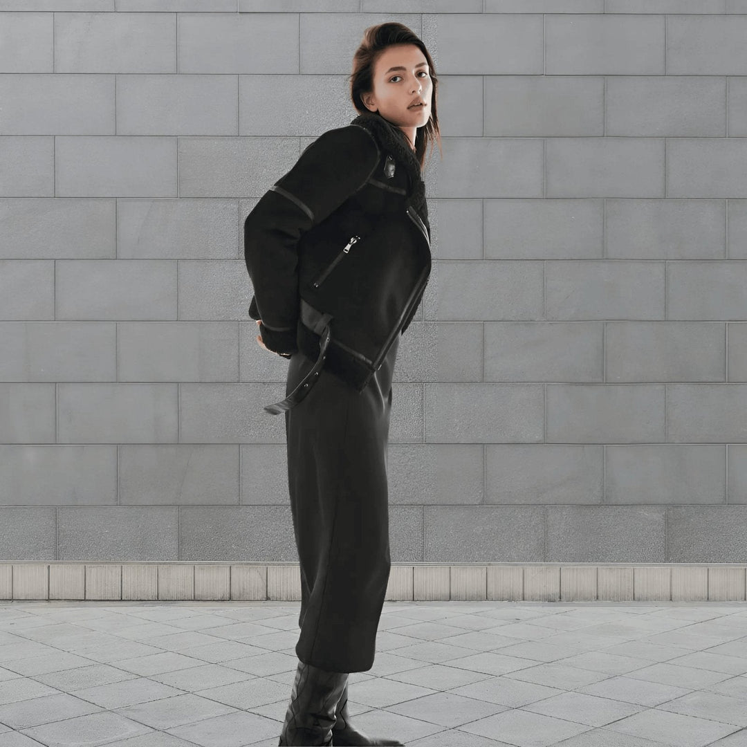 Fashionable women's aviator jacket with a cozy collar, perfect for adding a statement to any fall outfit.