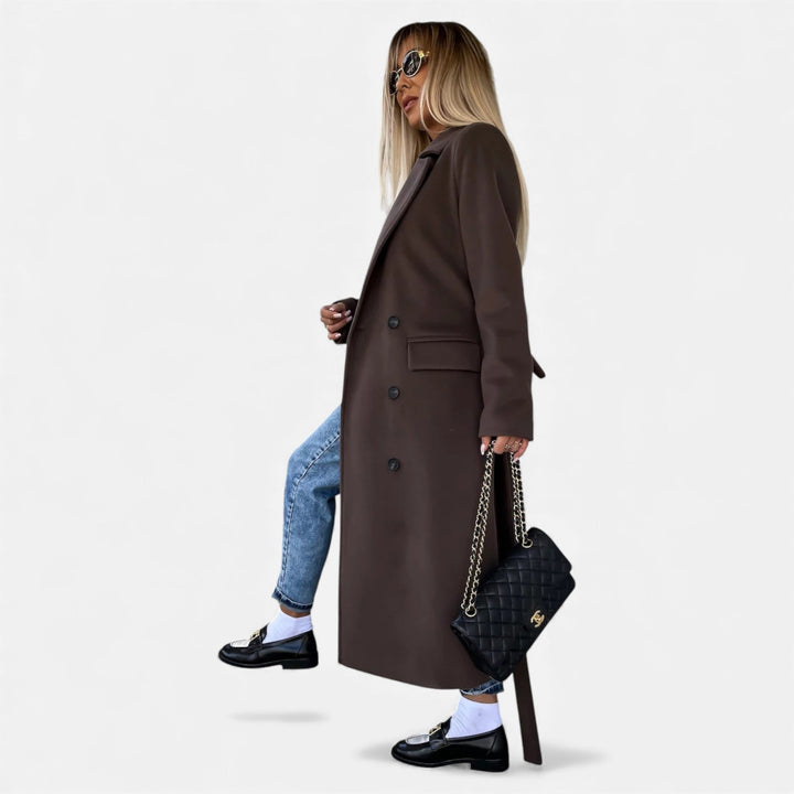 Versatile women's belted lapel coat. Mid-length, ideal for both formal and casual winter wear.