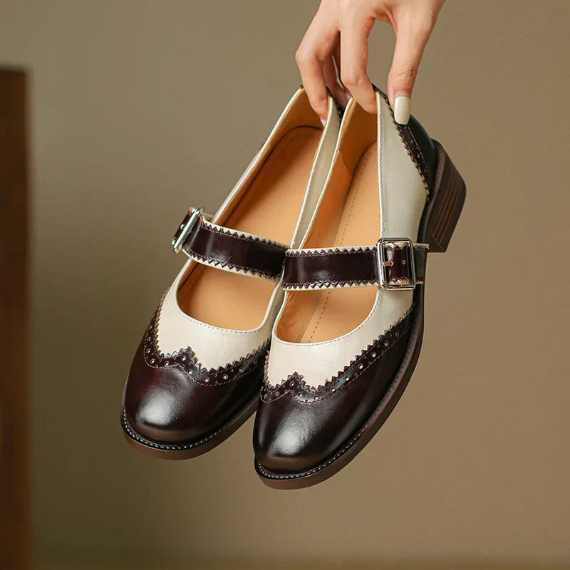 Durable women's leather Mary Janes. Classic flat shoes with a sturdy design for everyday comfort.
