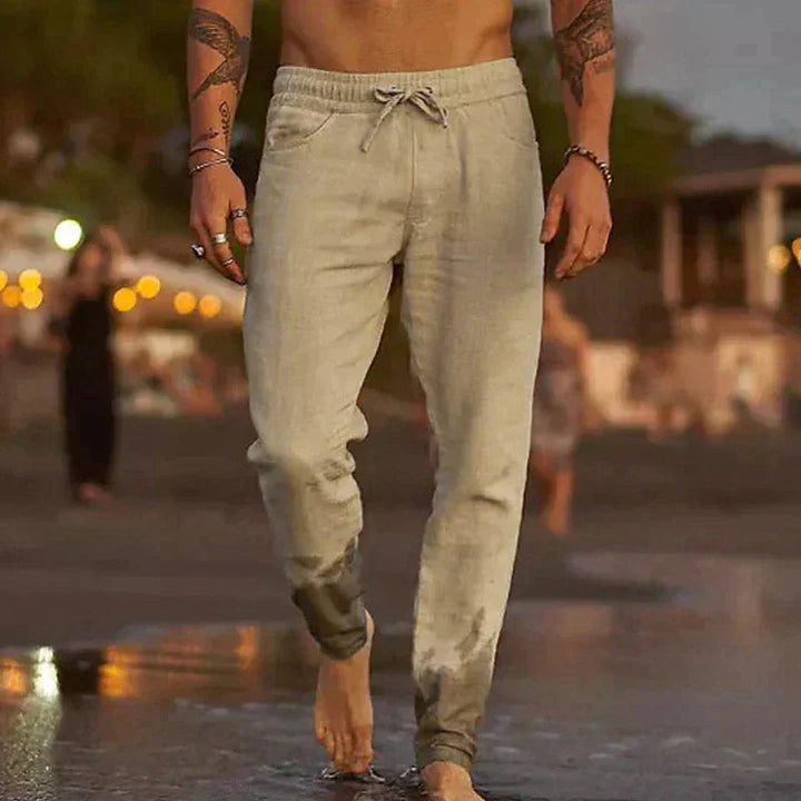 Stylish & comfortable women's lace pants with elastic waist & relaxed fit, perfect for summer.