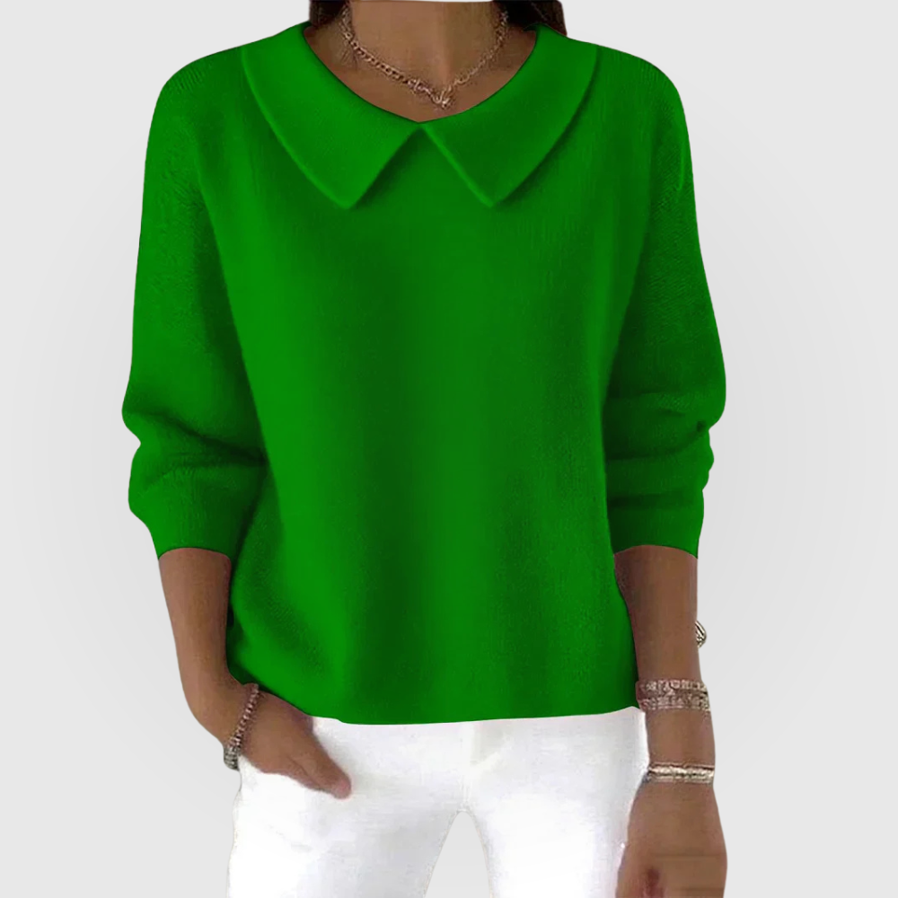 Women's classic long sleeve jumper in a relaxed fit, offering timeless style and effortless comfort for everyday wear.