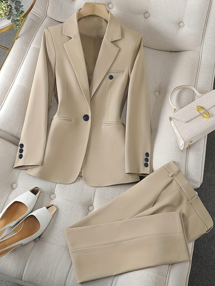 Versatile fashion: Women's classic notched lapel suit for office wear