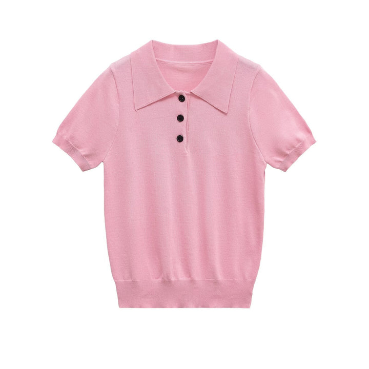Casual chic women's classic polo, featuring short sleeves and a comfortable slim fit design.