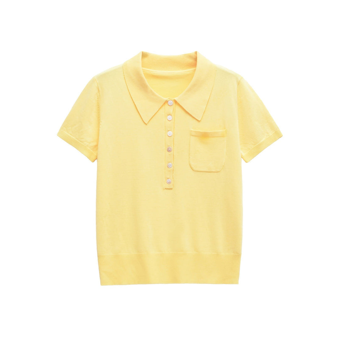 Versatile women's button polo shirt. Slim fit, short sleeve design for a timeless, casual-chic aesthetic.
