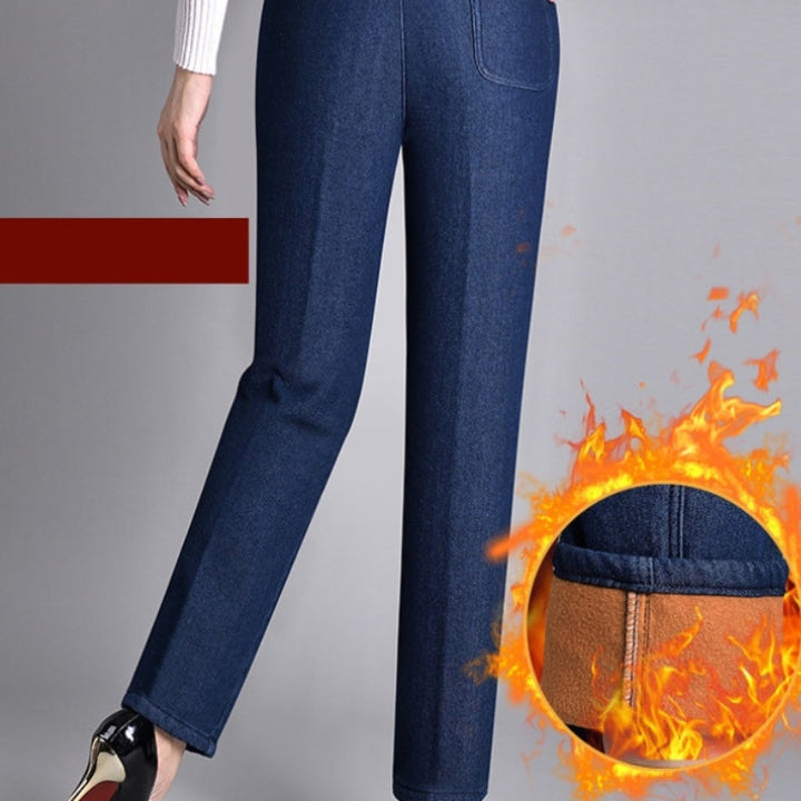 Women's everyday comfort-fit straight-leg jeans with elastic waistband & convenient side pockets for versatile wear.