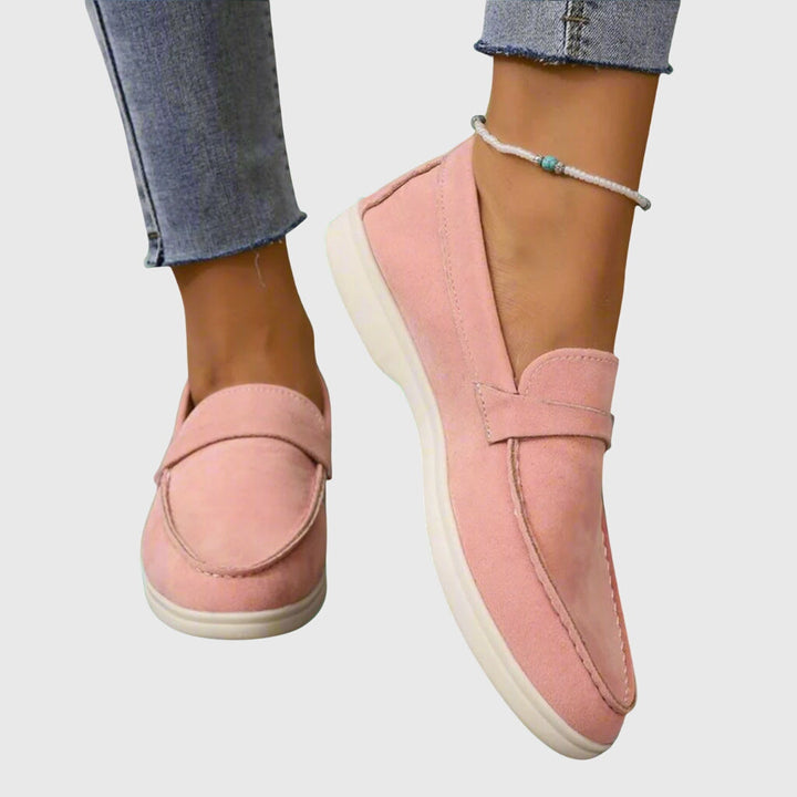 Casual women's orthopaedic comfort loafers, ideal slip-on walking shoes with excellent foot support and flexibility.