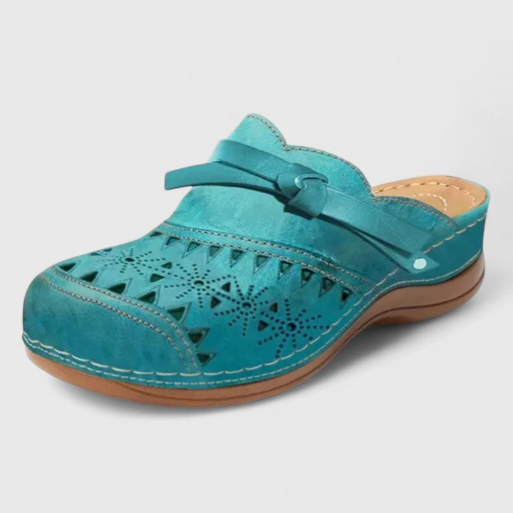Comfortable women's footwear: arch support sandals designed for better posture & walking comfort.