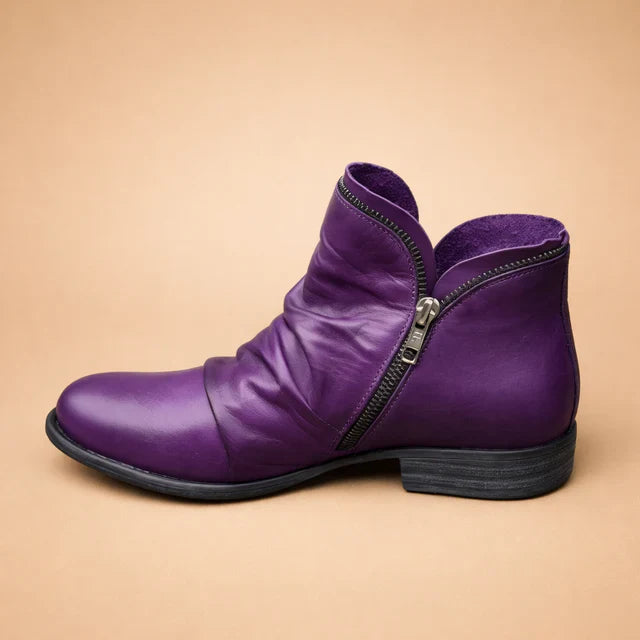 Casual women's zip ankle boots, perfect for fall fashion and all-weather comfort.